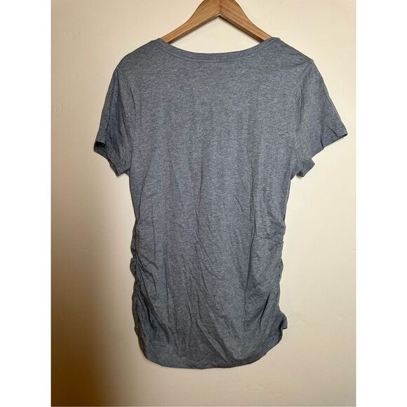 Ingrid & Isabel Maternity Gray Short Sleeve V Neck T-shirt Size Large - Picture 4 of 4